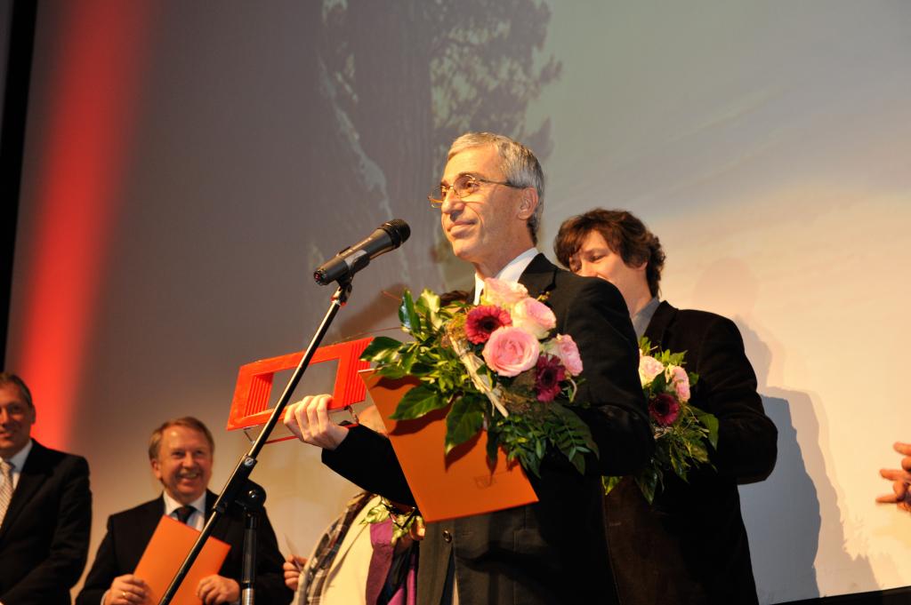 black_and_white Ahmet Boyacıoglu receives the International Jury’s Special Award for his feature debut Siyah Beyiz (Black and White), courtesy Norbert Bach/IFFMH